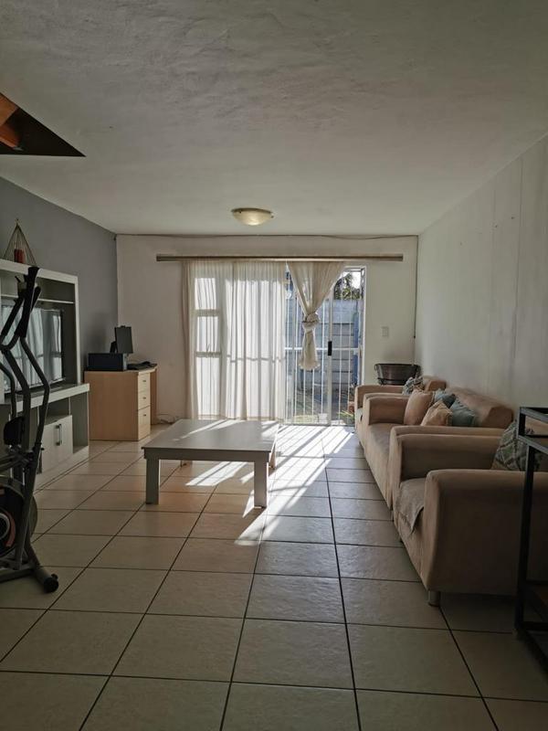 2 Bedroom Property for Sale in Parow Valley Western Cape